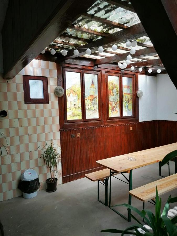 Old Town Boutique Apartment Brasov Ngoại thất bức ảnh