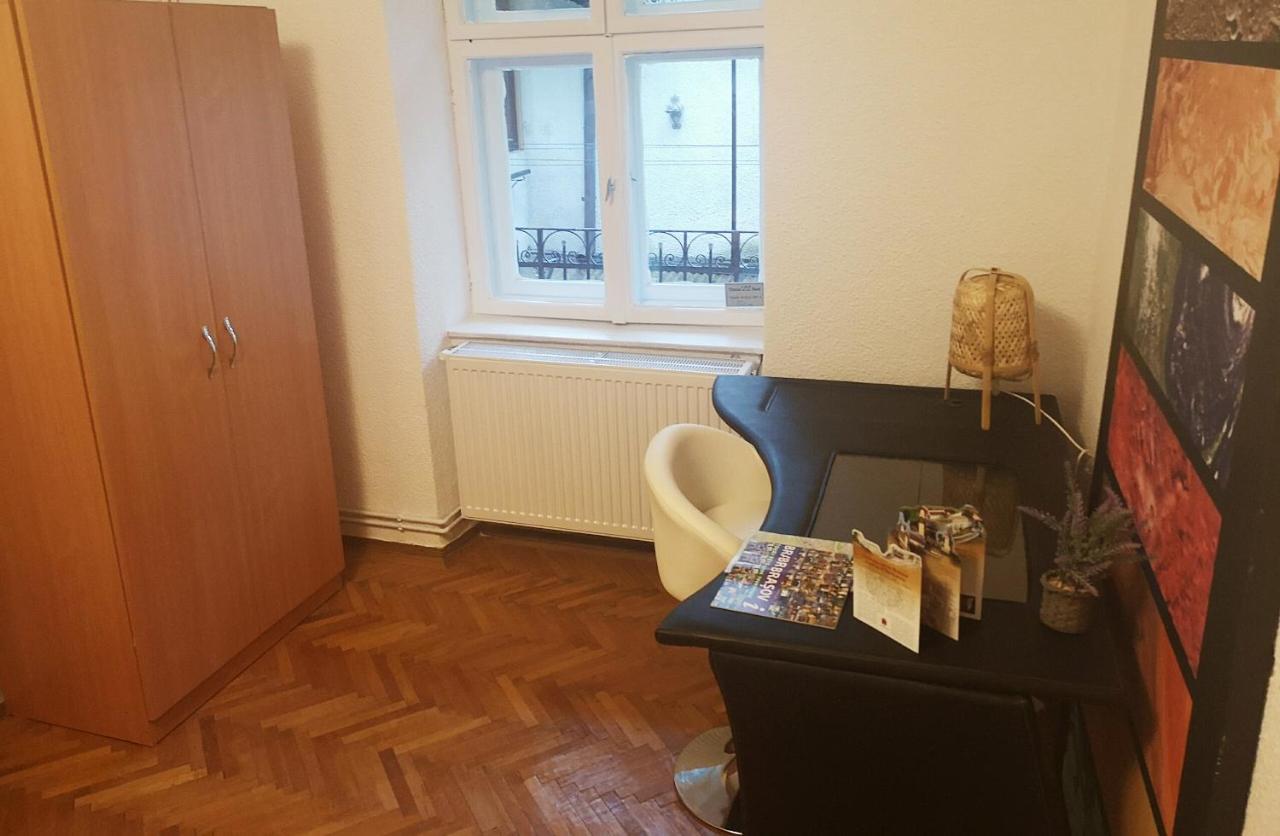 Old Town Boutique Apartment Brasov Ngoại thất bức ảnh