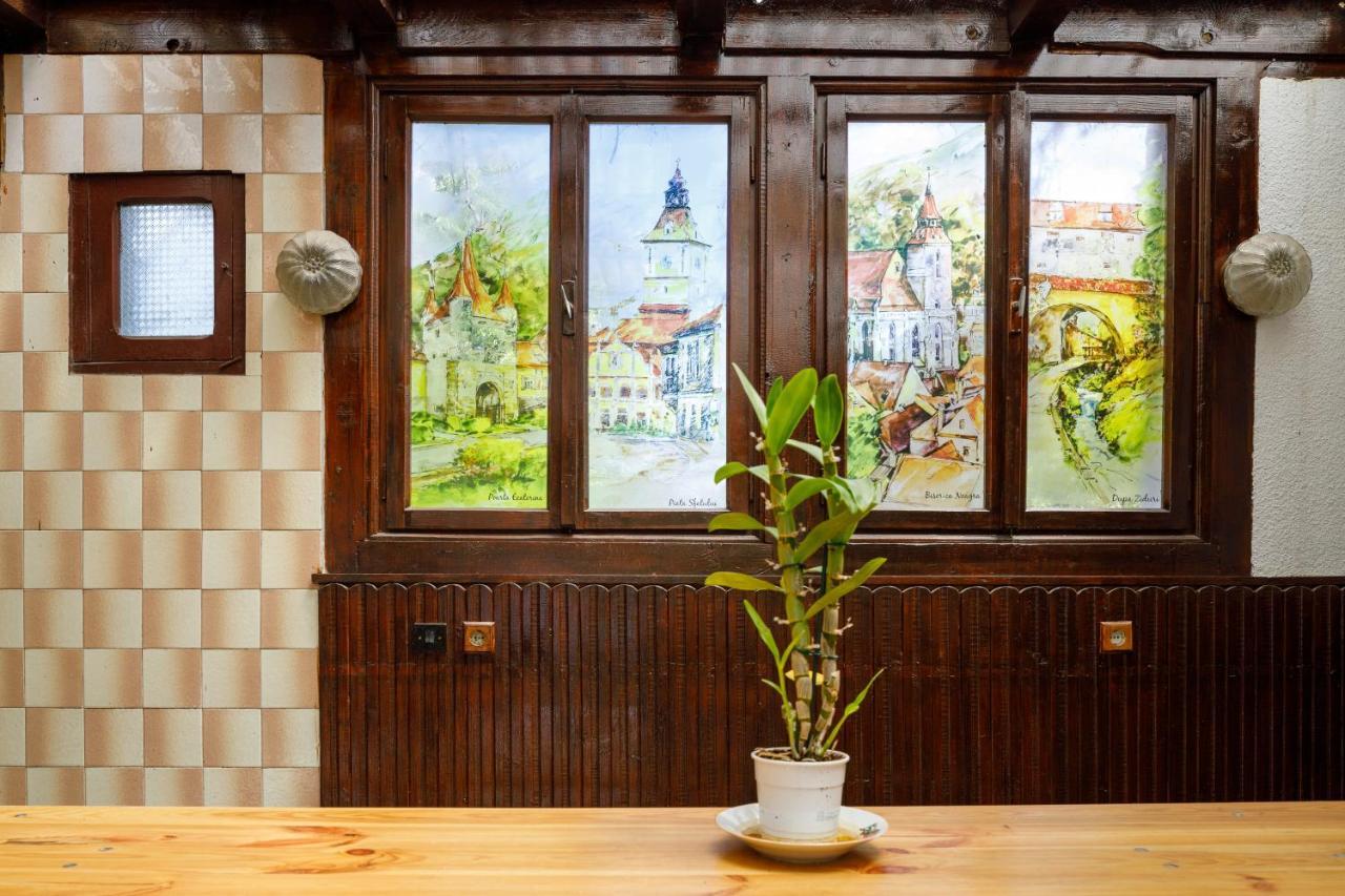 Old Town Boutique Apartment Brasov Ngoại thất bức ảnh